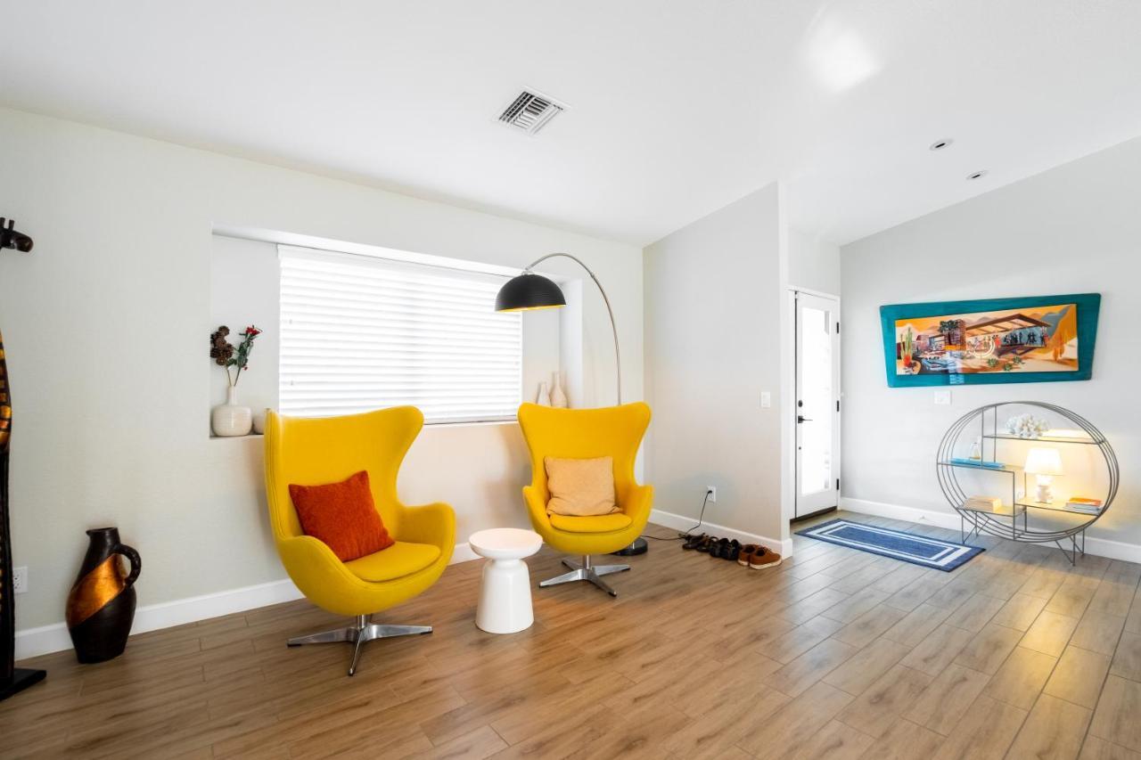 Beautiful Palm Springs Home Large Private Yard Экстерьер фото